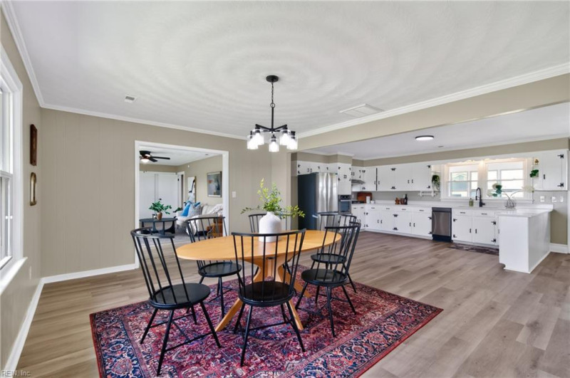 Photo 12 of 40 residential for sale in Suffolk virginia