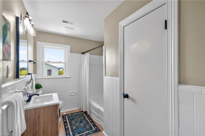 Photo 19 of 40 residential for sale in Suffolk virginia