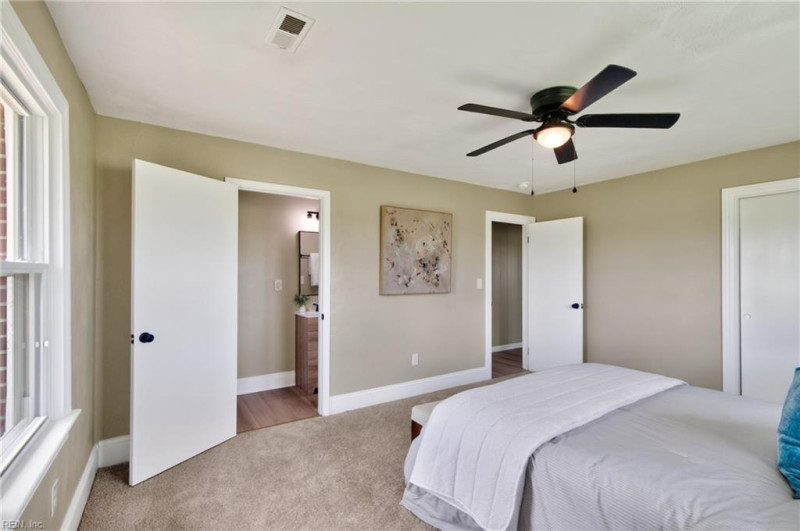 Photo 27 of 40 residential for sale in Suffolk virginia