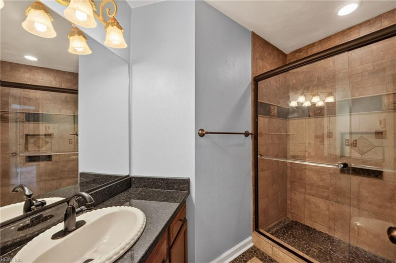 Photo 31 of 46 residential for sale in Chesapeake virginia