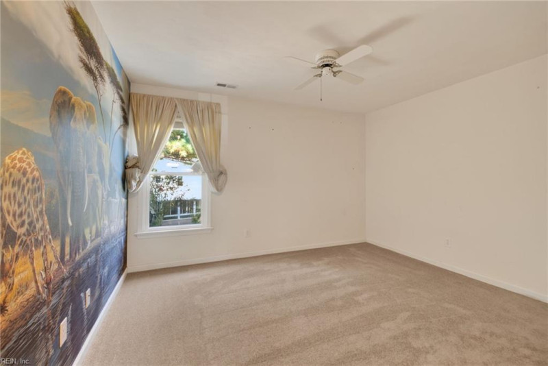 Photo 37 of 46 residential for sale in Chesapeake virginia