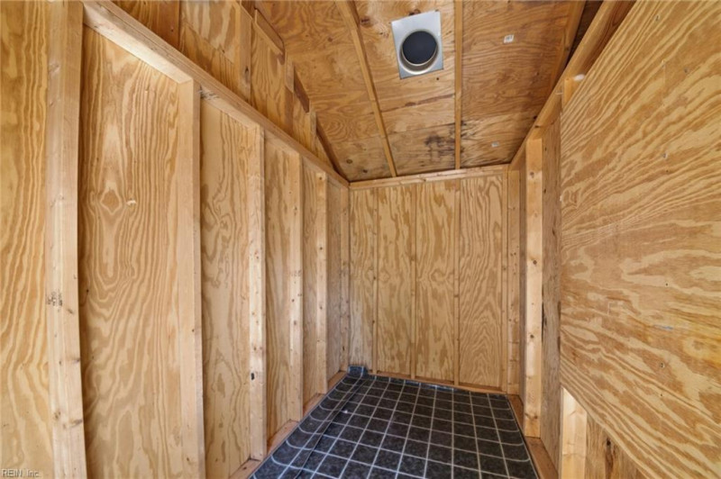 Photo 43 of 46 residential for sale in Chesapeake virginia
