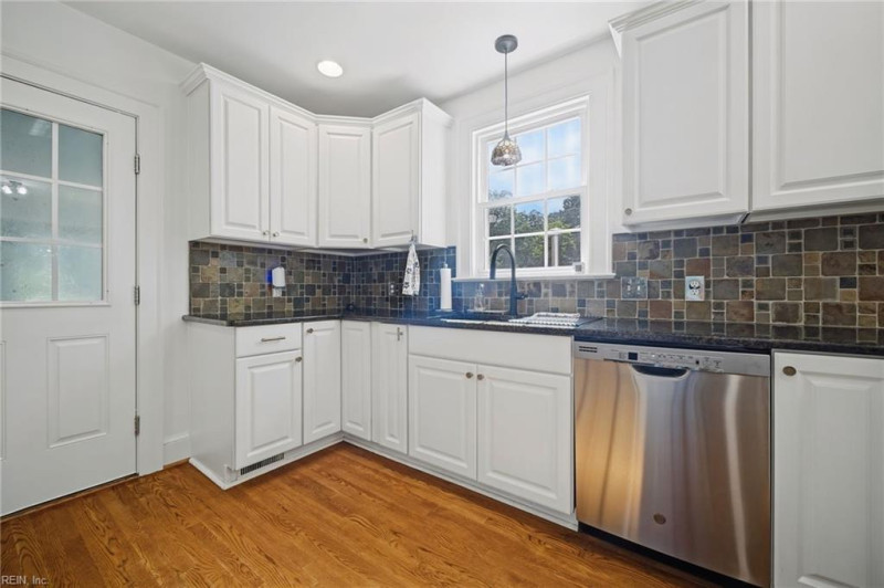 Photo 11 of 46 residential for sale in Portsmouth virginia Photo 11 of 46 residential for sale in Portsmouth virginia