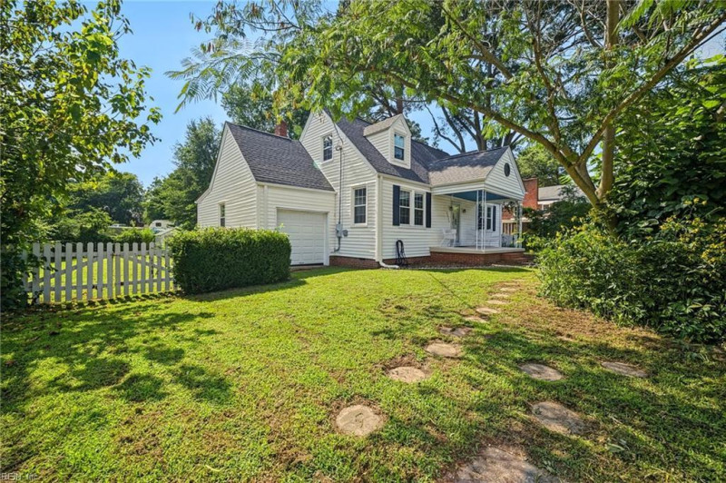 Photo 40 of 46 residential for sale in Portsmouth virginia Photo 40 of 46 residential for sale in Portsmouth virginia