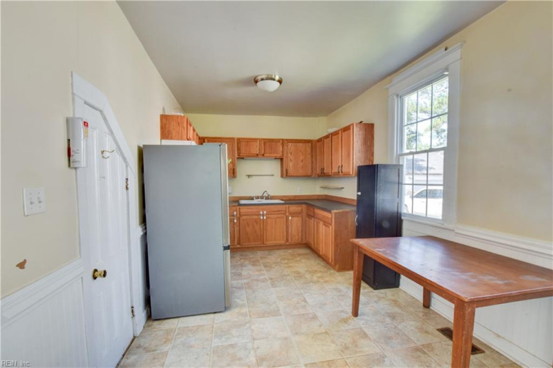 Photo 19 of 50 residential for sale in Suffolk virginia