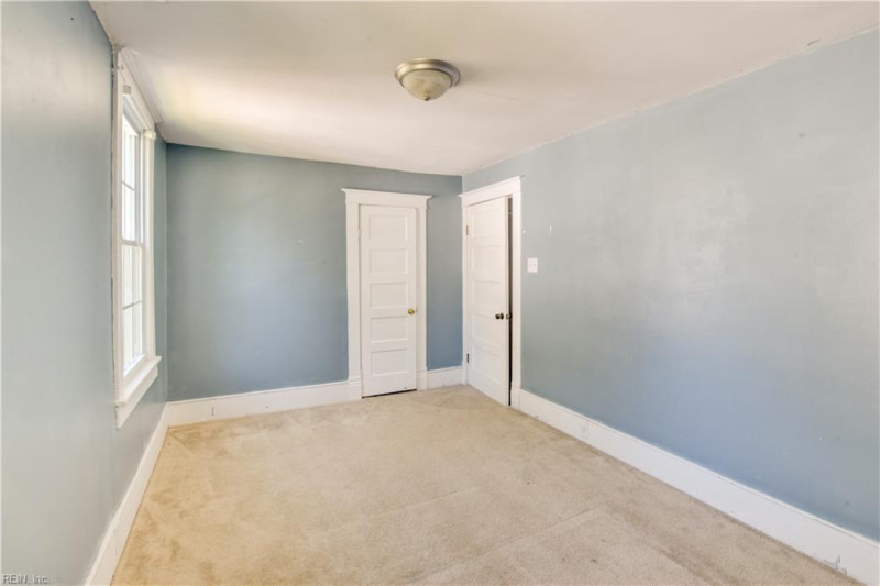 Photo 25 of 50 residential for sale in Suffolk virginia