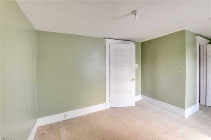Photo 36 of 50 residential for sale in Suffolk virginia