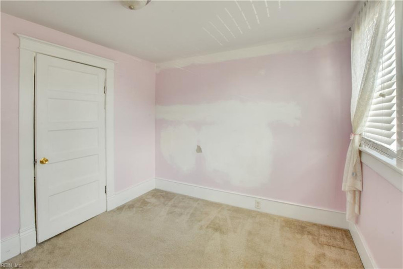 Photo 39 of 50 residential for sale in Suffolk virginia