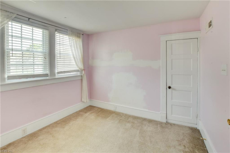 Photo 40 of 50 residential for sale in Suffolk virginia