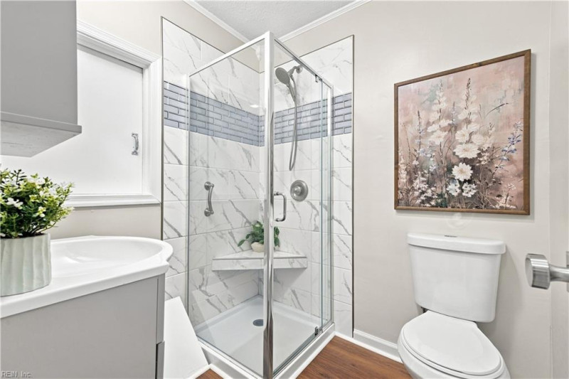 Photo 16 of 31 residential for sale in Newport News virginia