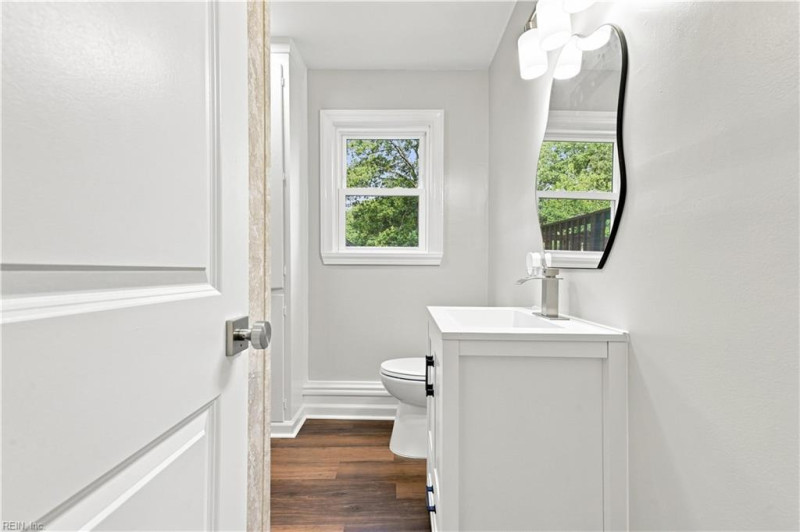 Photo 23 of 31 residential for sale in Newport News virginia