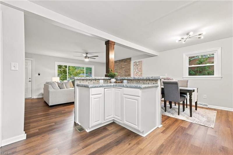 Photo 9 of 31 residential for sale in Newport News virginia