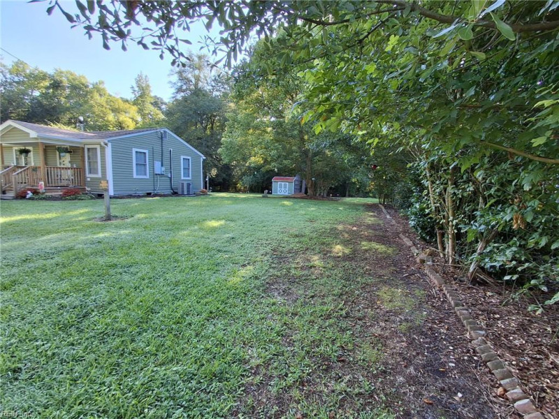 Photo 30 of 32 residential for sale in Southampton County virginia