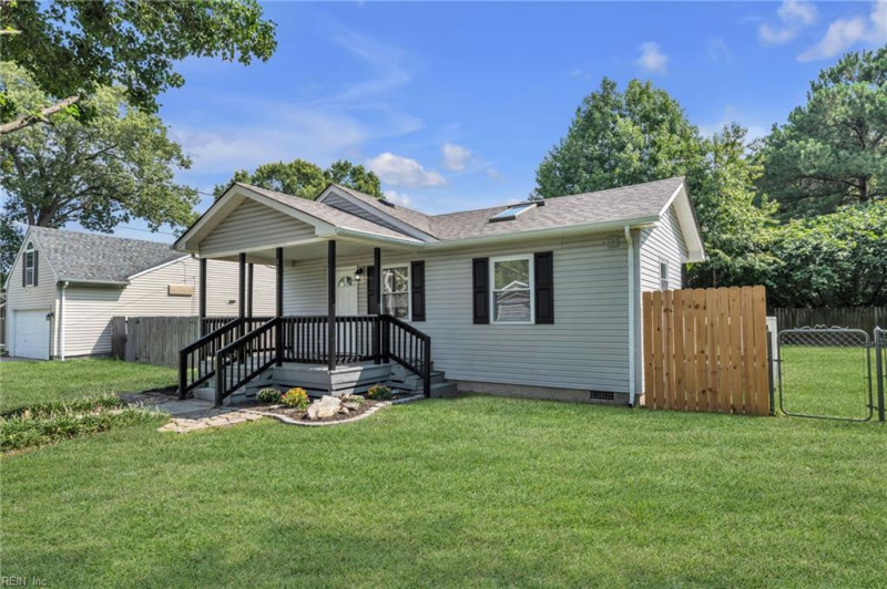Photo 3 of 22 residential for sale in Norfolk virginia