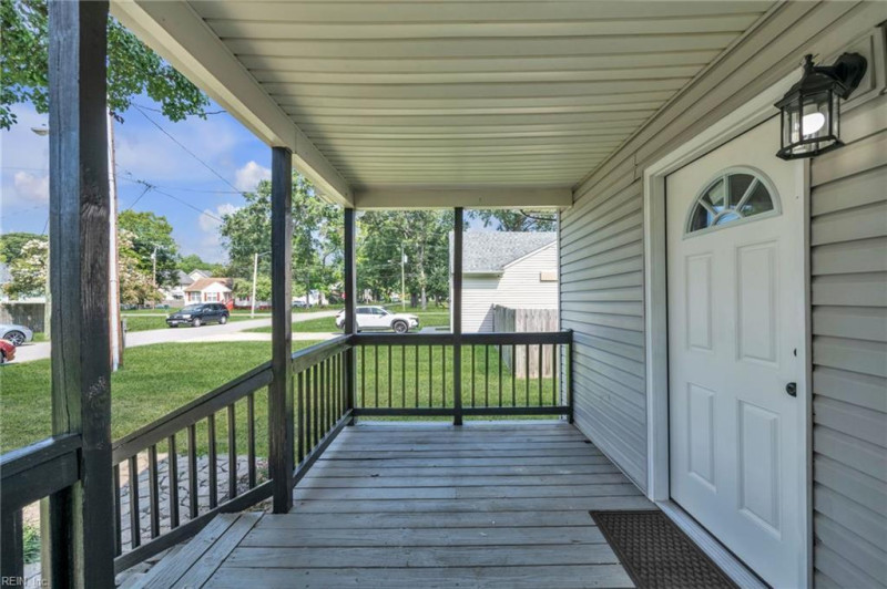Photo 5 of 22 residential for sale in Norfolk virginia