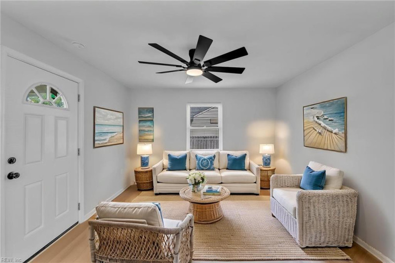 Photo 6 of 22 residential for sale in Norfolk virginia