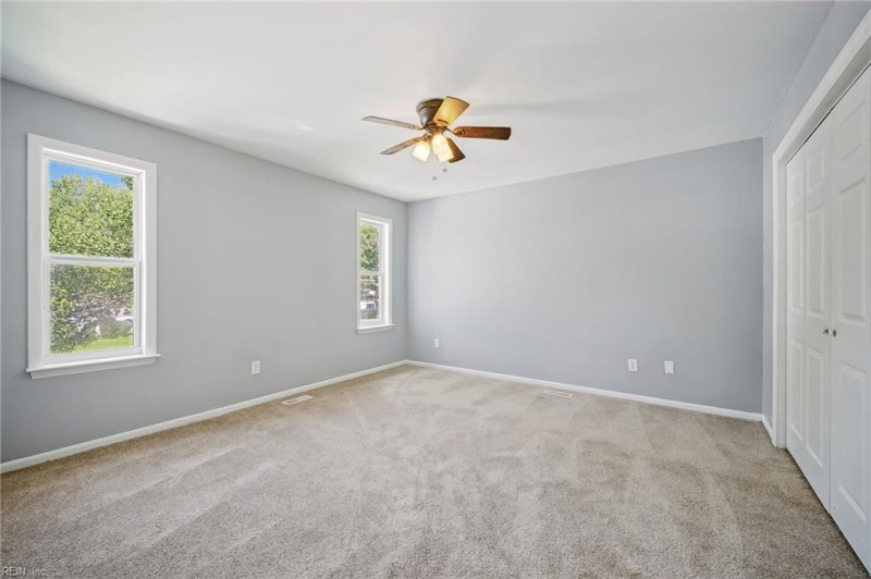 Photo 19 of 47 residential for sale in Portsmouth virginia