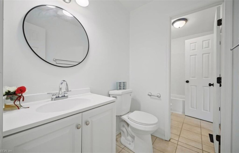 Photo 31 of 47 residential for sale in Portsmouth virginia