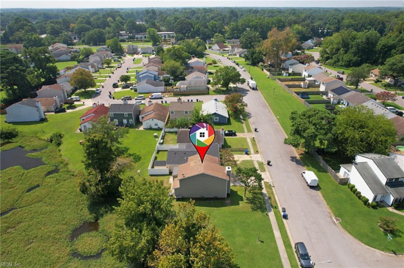 Photo 42 of 47 residential for sale in Portsmouth virginia