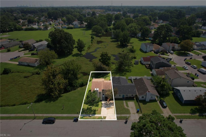Photo 43 of 47 residential for sale in Portsmouth virginia
