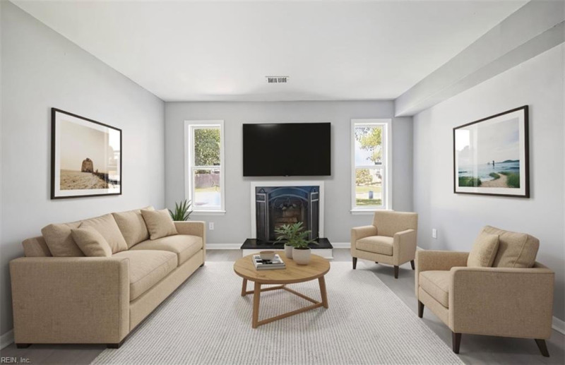 Photo 5 of 47 residential for sale in Portsmouth virginia