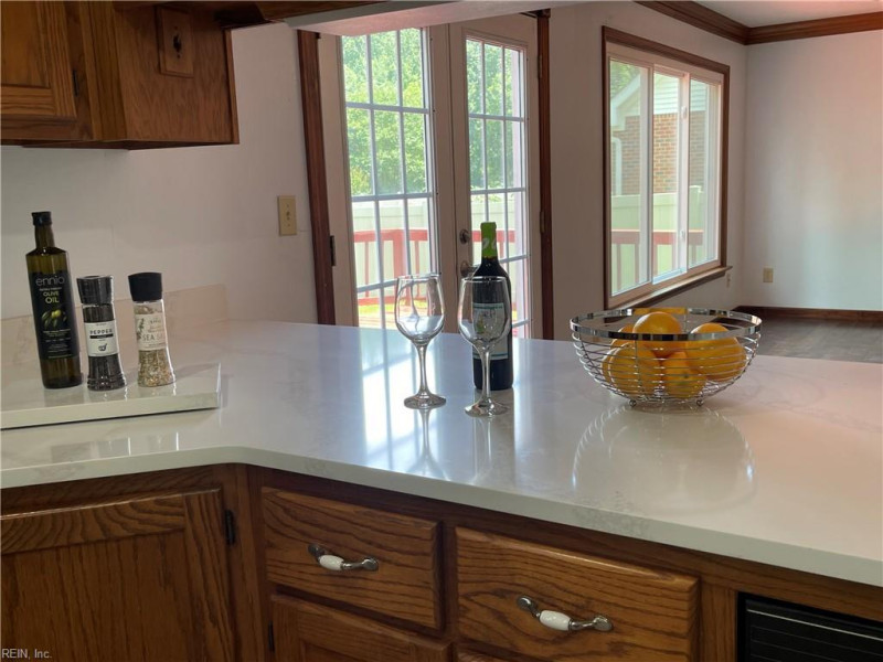 Photo 15 of 46 residential for sale in Virginia Beach virginia