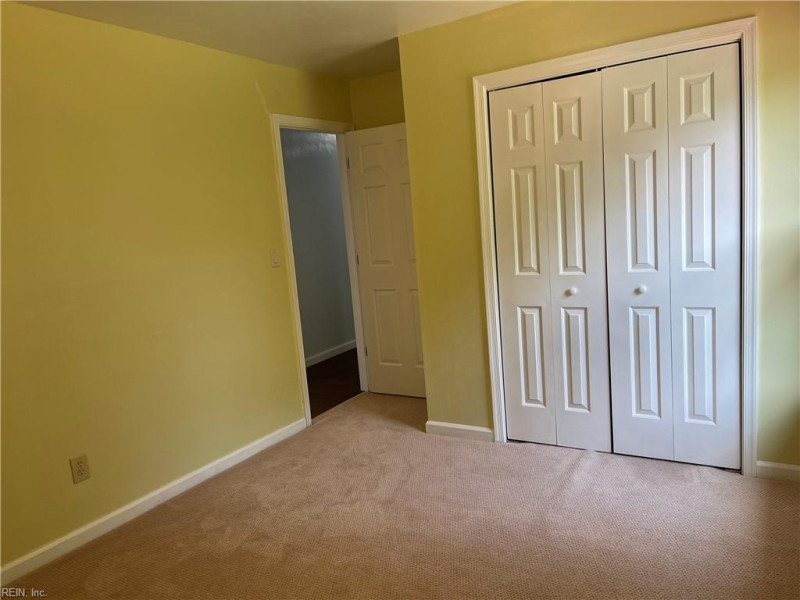 Photo 35 of 46 residential for sale in Virginia Beach virginia