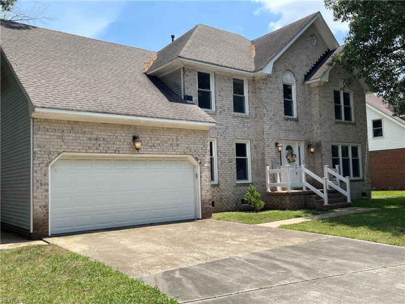 Photo 8 of 46 residential for sale in Virginia Beach virginia