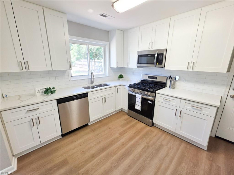 Photo 2 of 17 residential for sale in Virginia Beach virginia Photo 2 of 17 residential for sale in Virginia Beach virginia