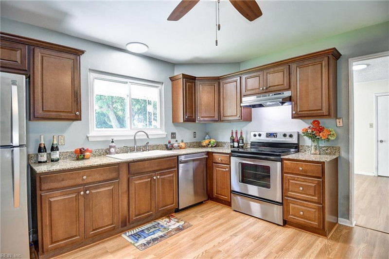 Photo 6 of 42 residential for sale in Virginia Beach virginia Photo 6 of 42 residential for sale in Virginia Beach virginia