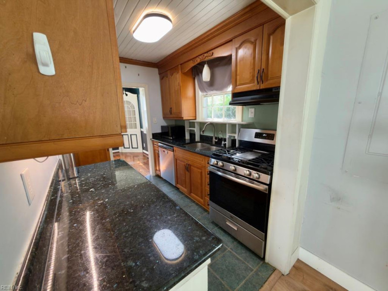 Photo 12 of 36 residential for sale in Hampton virginia Photo 12 of 36 residential for sale in Hampton virginia