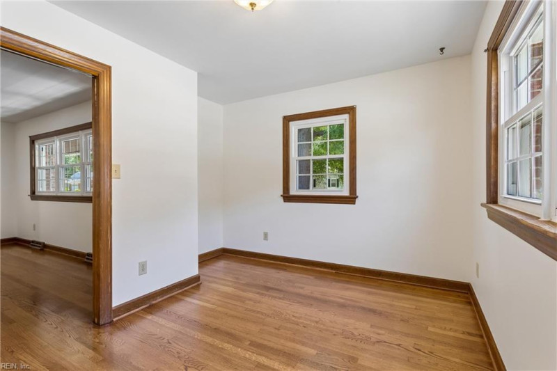Photo 6 of 27 residential for sale in Hampton virginia Photo 6 of 27 residential for sale in Hampton virginia