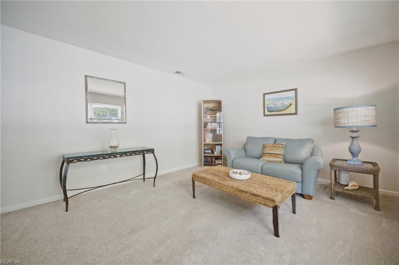 Photo 17 of 43 residential for sale in Virginia Beach virginia