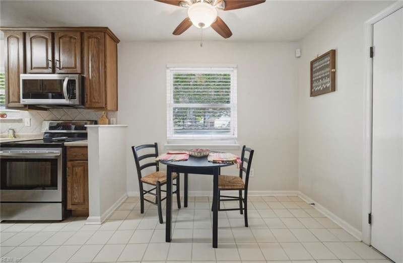 Photo 19 of 43 residential for sale in Virginia Beach virginia