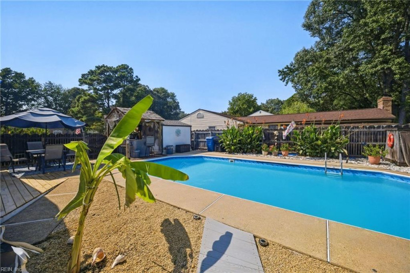 Photo 7 of 43 residential for sale in Virginia Beach virginia