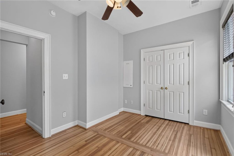 Photo 15 of 33 residential for sale in Norfolk virginia Photo 15 of 33 residential for sale in Norfolk virginia