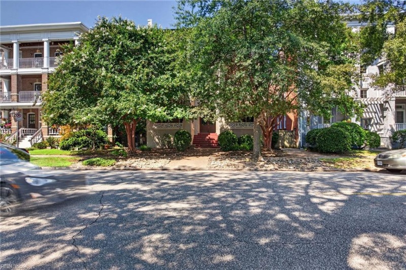 Photo 32 of 33 residential for sale in Norfolk virginia Photo 32 of 33 residential for sale in Norfolk virginia