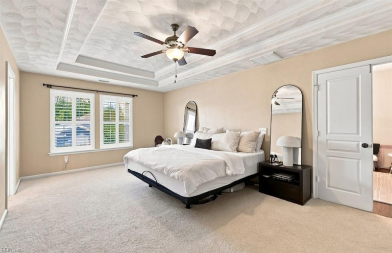 Photo 11 of 40 residential for sale in Suffolk virginia