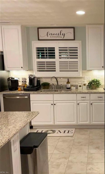 Photo 33 of 40 residential for sale in Suffolk virginia