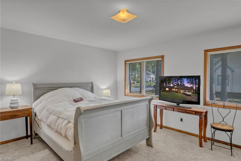 Photo 28 of 33 residential for sale in Chesapeake virginia