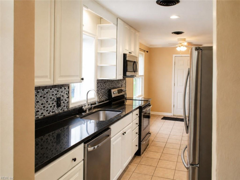 Photo 5 of 36 residential for sale in Virginia Beach virginia Photo 5 of 36 residential for sale in Virginia Beach virginia