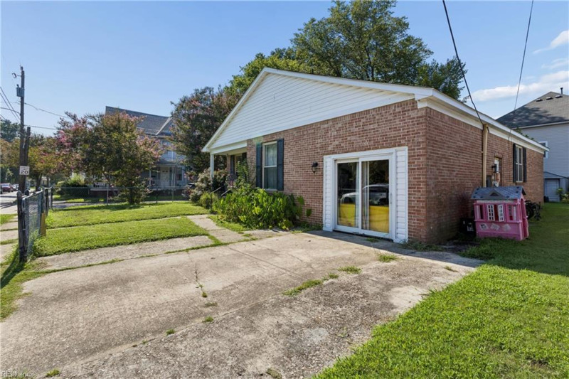 Photo 7 of 42 residential for sale in Norfolk virginia Photo 7 of 42 residential for sale in Norfolk virginia