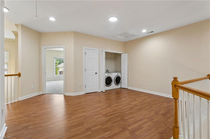 Photo 20 of 50 residential for sale in Williamsburg virginia