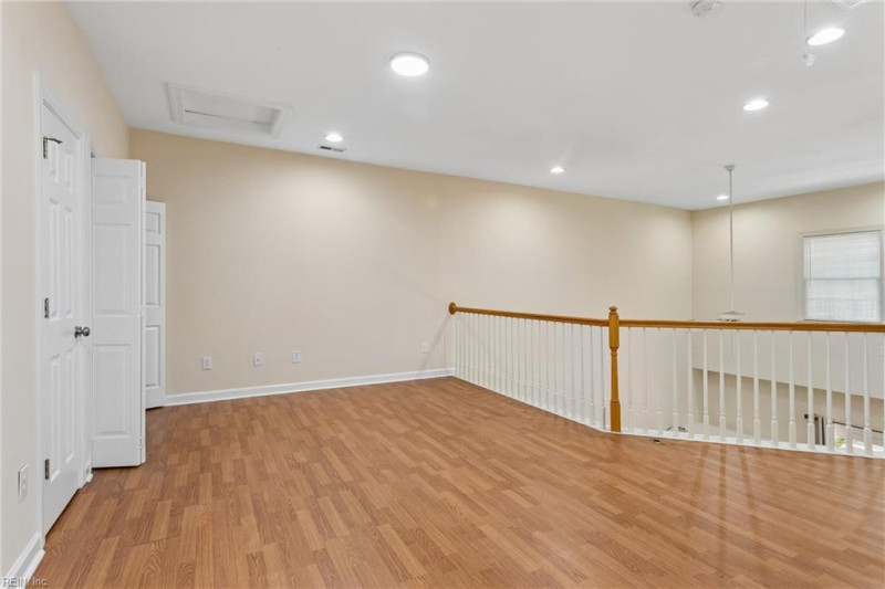 Photo 21 of 50 residential for sale in Williamsburg virginia