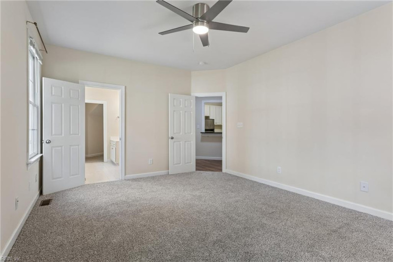 Photo 27 of 50 residential for sale in Williamsburg virginia