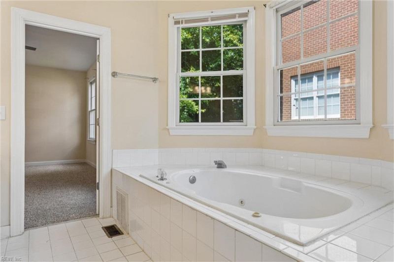 Photo 31 of 50 residential for sale in Williamsburg virginia