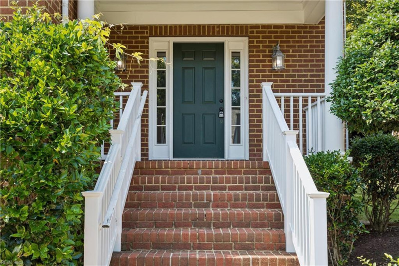 Photo 4 of 50 residential for sale in Williamsburg virginia
