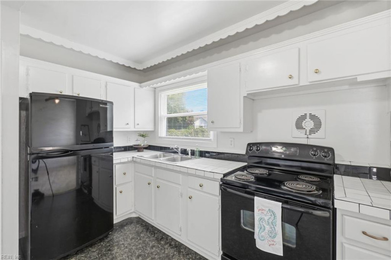 Photo 15 of 31 residential for sale in Norfolk virginia Photo 15 of 31 residential for sale in Norfolk virginia