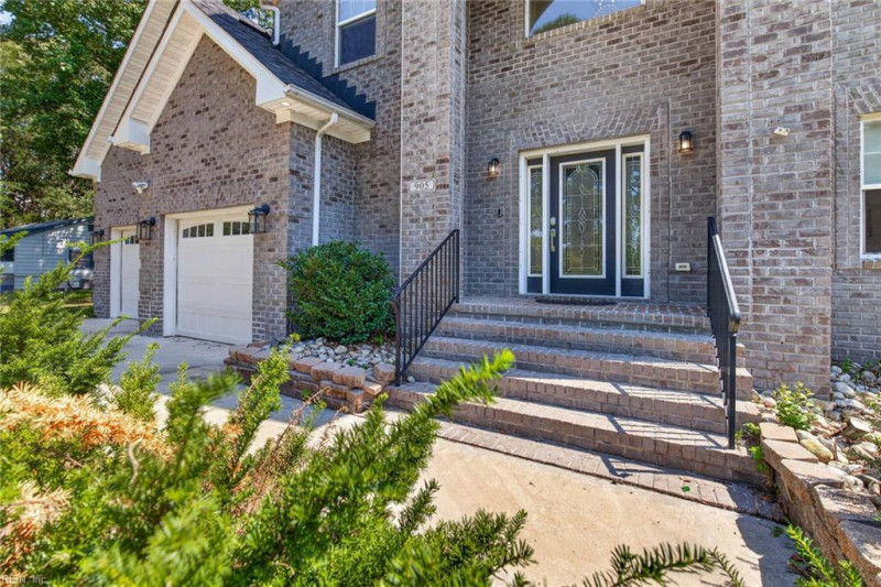 Photo 5 of 50 residential for sale in Chesapeake virginia Photo 5 of 50 residential for sale in Chesapeake virginia
