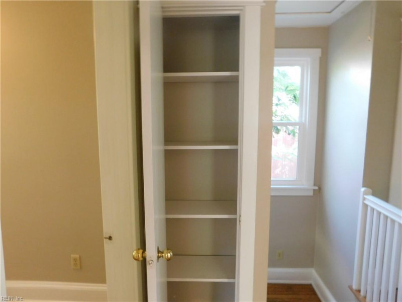 Photo 27 of 43 residential for sale in Norfolk virginia